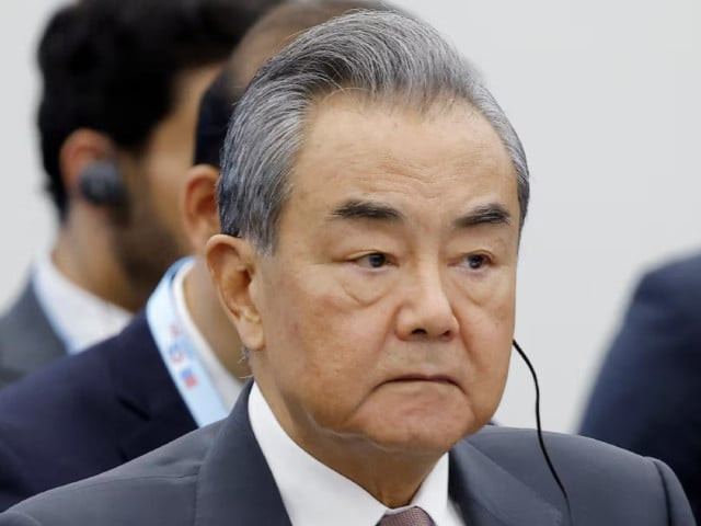 China's FM to visit Pakistan after India trip