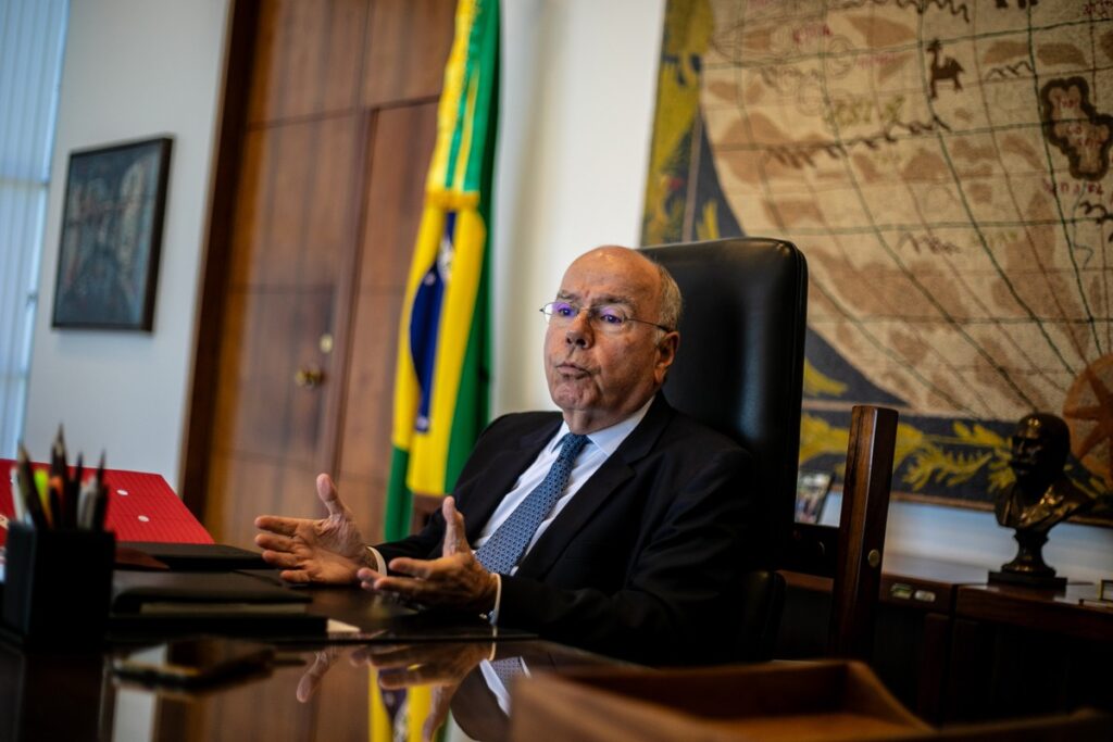 Vieira e Rubio se reúnem em prévia de bilateral de Lula e Trump sobre tarifas