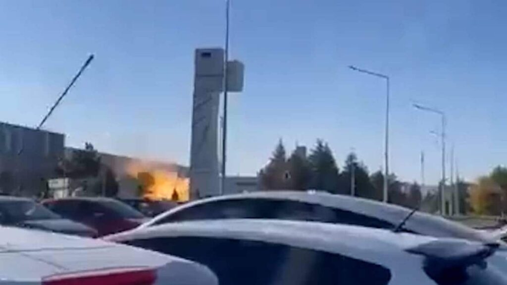 Tyrkias regjering: Terrorangrep ved luftfarts- og forsvarsselskap i Ankara