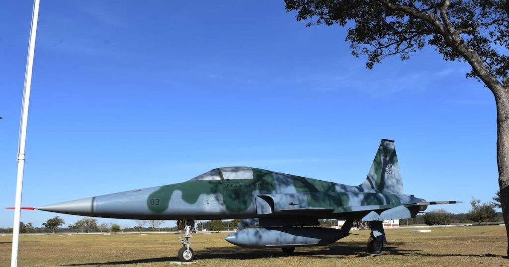 Força Aérea vai usar caças com mísseis durante cúpula do Brics no Rio de Janeiro