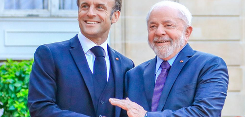 Macron anuncia acordo para pagamento de US$ 100 bi atrasados em financiamento climático a nações desenvolvimento