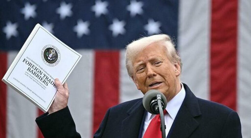 Dazi, Trump: ultime offerte a Europa, Giappone e Corea. "Prendere o lasciare". Cosa si rischia senza accordo?