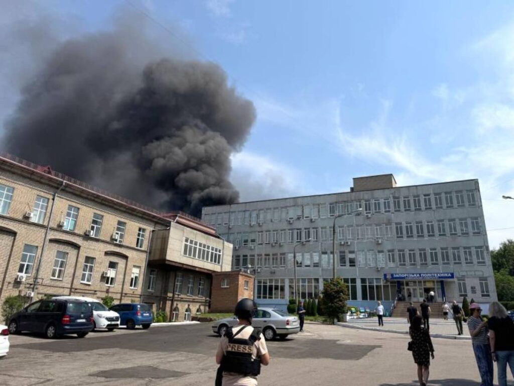 Ancora raid di Mosca contro i civili. "Ormai ci stiamo abituando all'orrore"