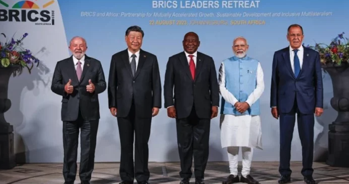 Moeda comum do Brics não tem fundamento econômico, diz analista