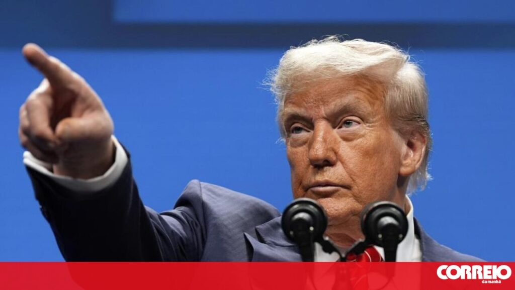 Trump impõe tarifa de 50% sobre produtos do Brasil em resposta ao "tratamento dado a Bolsonaro"