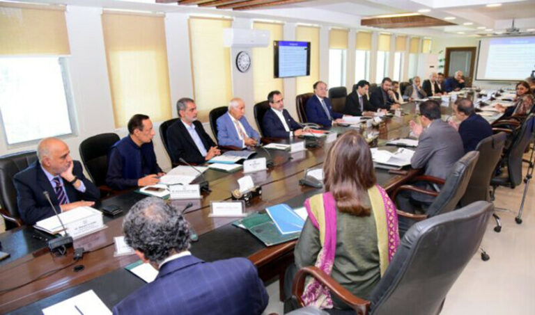 ECC okays Rs2bn for info ministry to cover outstanding ads dues owed to media