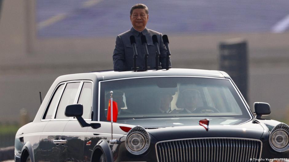 Fastuoso desfile: China busca cambiar las reglas del juego