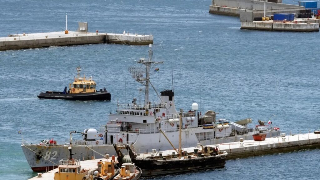 ट्रंप फैक्टर से BRICS में दरार? युद्धाभ्यास में ईरान पर पीछे हटने का दबाव, फंसा साउथ अफ्रीका