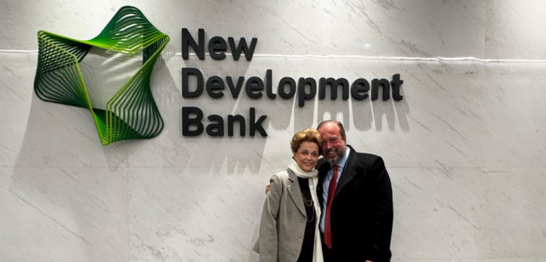 Silveira destaca parceria estratégica com Banco dos BRICS em reunião com Dilma