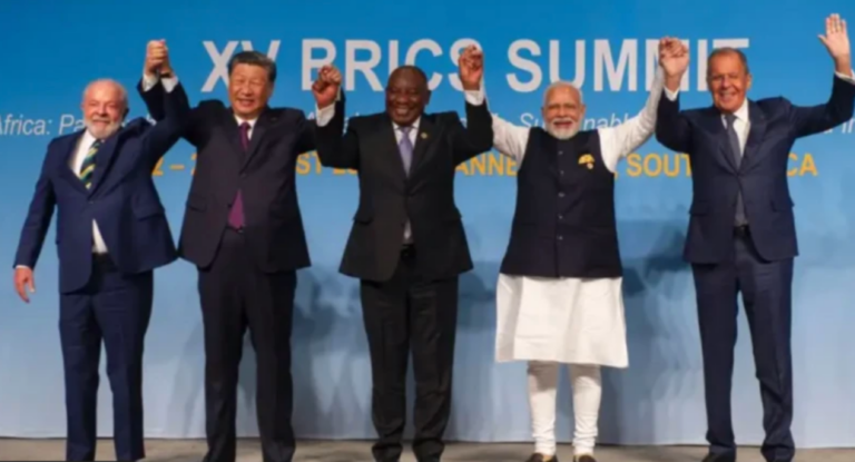 Guerra no Irã causa racha nos Brics: Brasil, China e Rússia condenam ataques e divergem de Índia e árabes do bloco