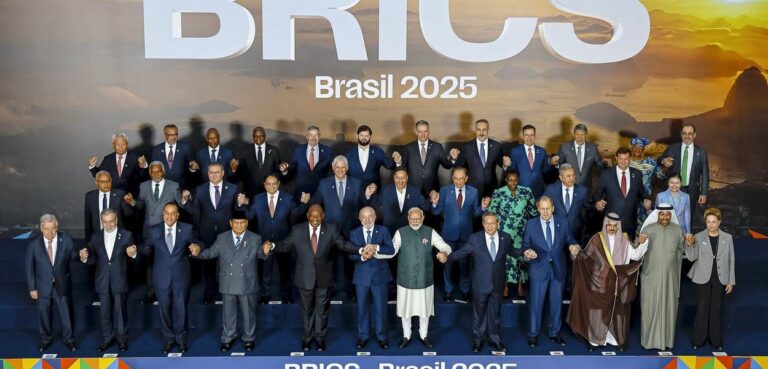 Comércio do BRICS ultrapassa US$ 1 trilhão e transforma economia global