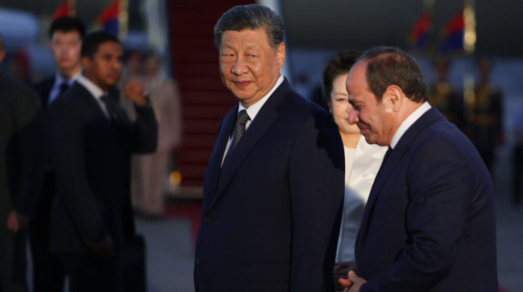 Xi Jinping torna in India dopo sette anni: al via a New Delhi il vertice dei Brics tra guerre e petrolio a cento dollari