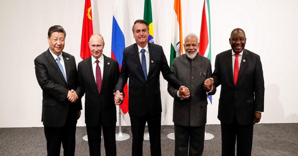 भारताचा BRICS देशांसोबतचा व्यापार ५ वर्षांत दुपटीपेक्षा अधिक; २०३० पर्यंत २०० अब्ज डॉलर्सपर्यंत जाणार...