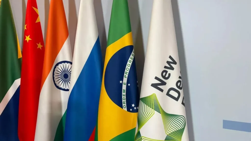 Índia pode impulsionar cooperação do BRICS em energia, espaço e tecnologias digitais, diz especialista