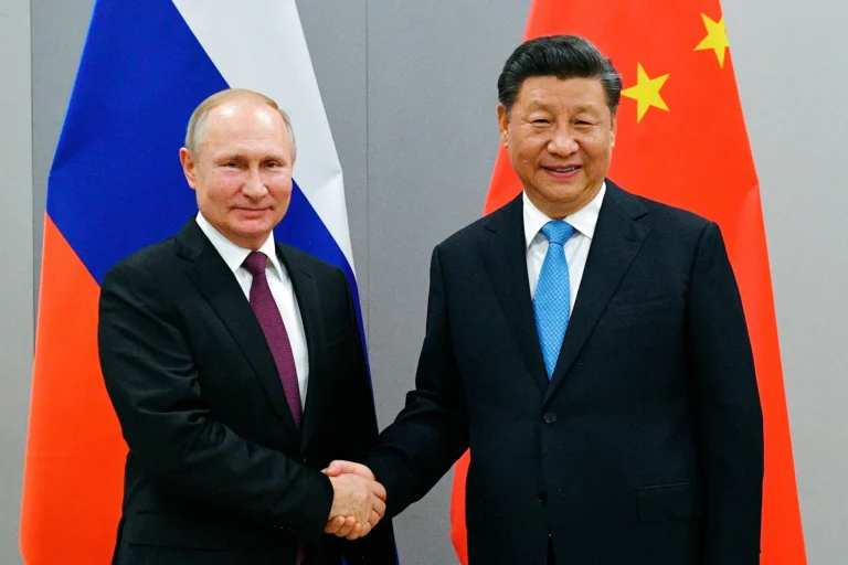 Mens Trump bryter spillereglene, bygger BRICS en verden uten Vesten