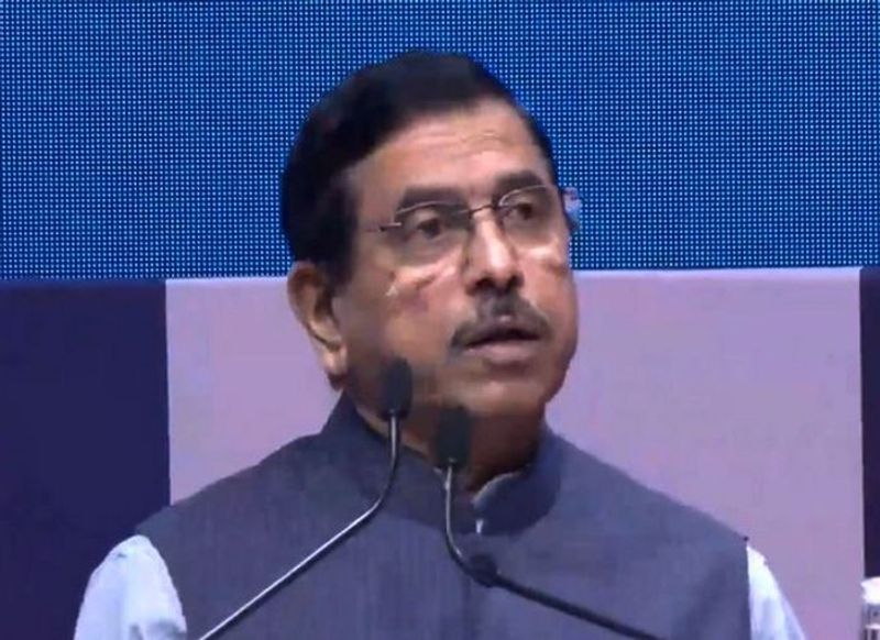 BRICS Global Cooperation: प्रह्लाद जोशी ने कहा, शिक्षा संबंधी चुनौतियों से निपटने में मिलकर प्रयास करना जरूरी