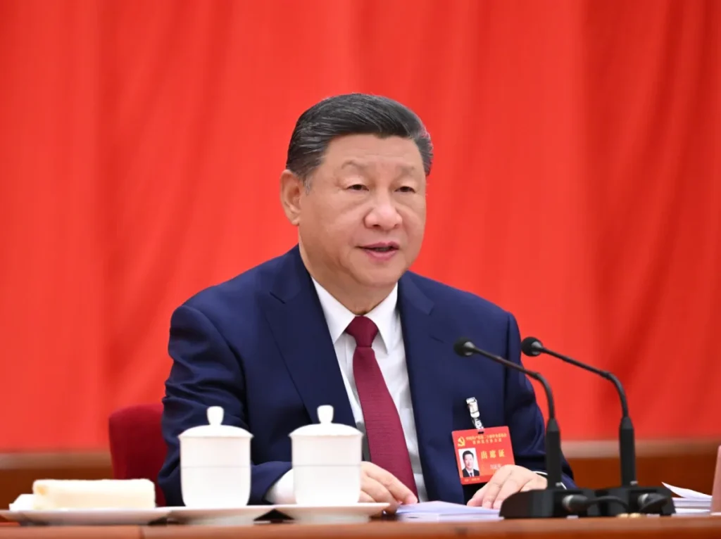 Xi Jinping deve visitar a Índia em cúpula do BRICS