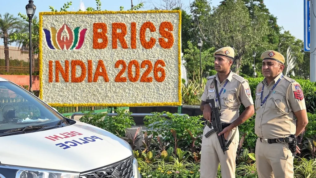 BRICS Delhi Security: BRICS सम्मेलन के लिए दिल्ली में हाई अलर्ट: 15,000 पुलिसकर्मी तैनात, 700 CCTV से निगरानी
