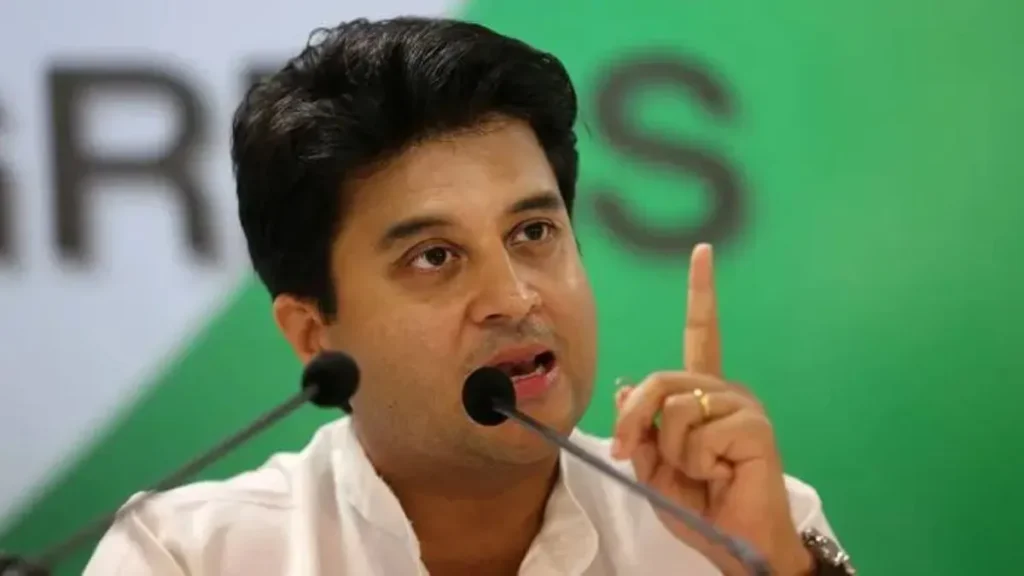 Jyotiraditya Shinde : जगातील ५० टक्क्यांपेक्षा अधिक डिजिटल व्यवहार भारतात… डिजिटल प्रणाली विस्तारासाठी आणखी काय होणार? ज्योतिरादित्य शिंदे यांनी दिली माहिती…