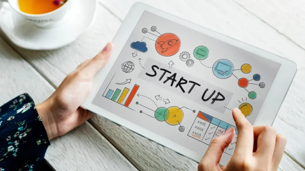 PM pitches for start-up fund, incubator network