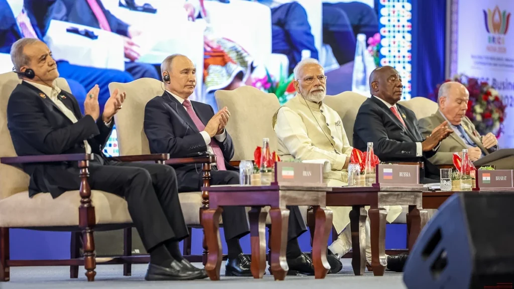 Liderii BRICS se reunesc la cel mai tensionat summit, în India, sub umbra lui Donald Trump